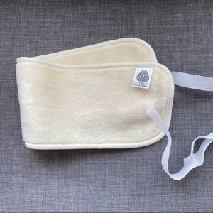 NWOT WOOLMARK Lumbar/Waist Belt